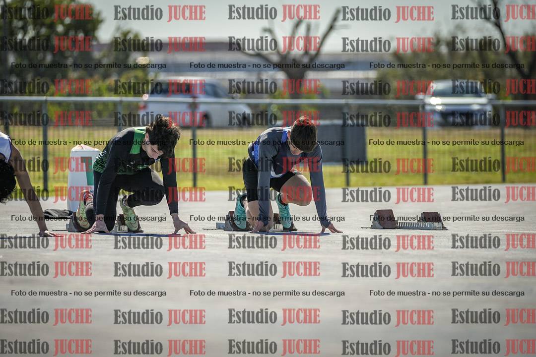 Fotos de los 100 m llanos de varones