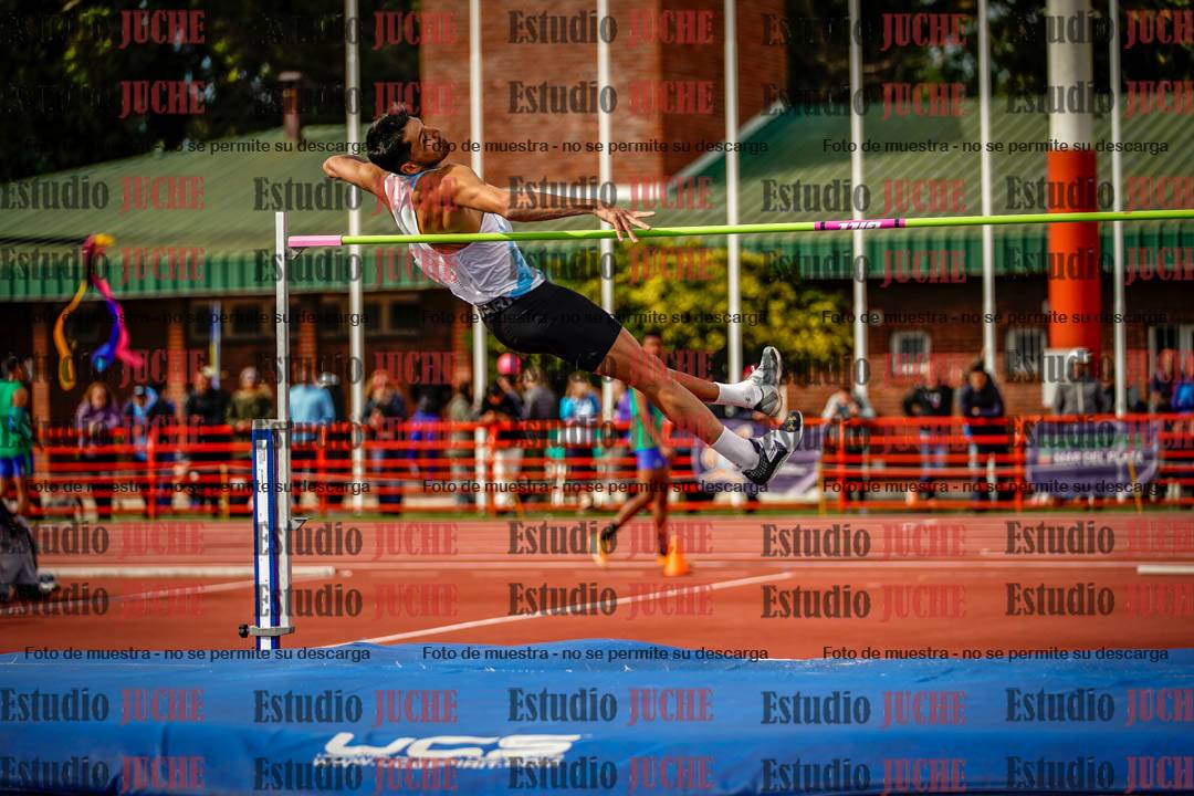 Fotos del salto en alto de varones - FINAL