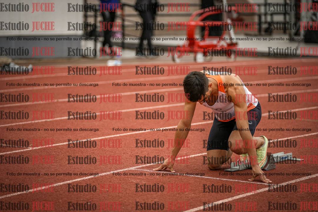 Fotos de los 400 m llanos de varones