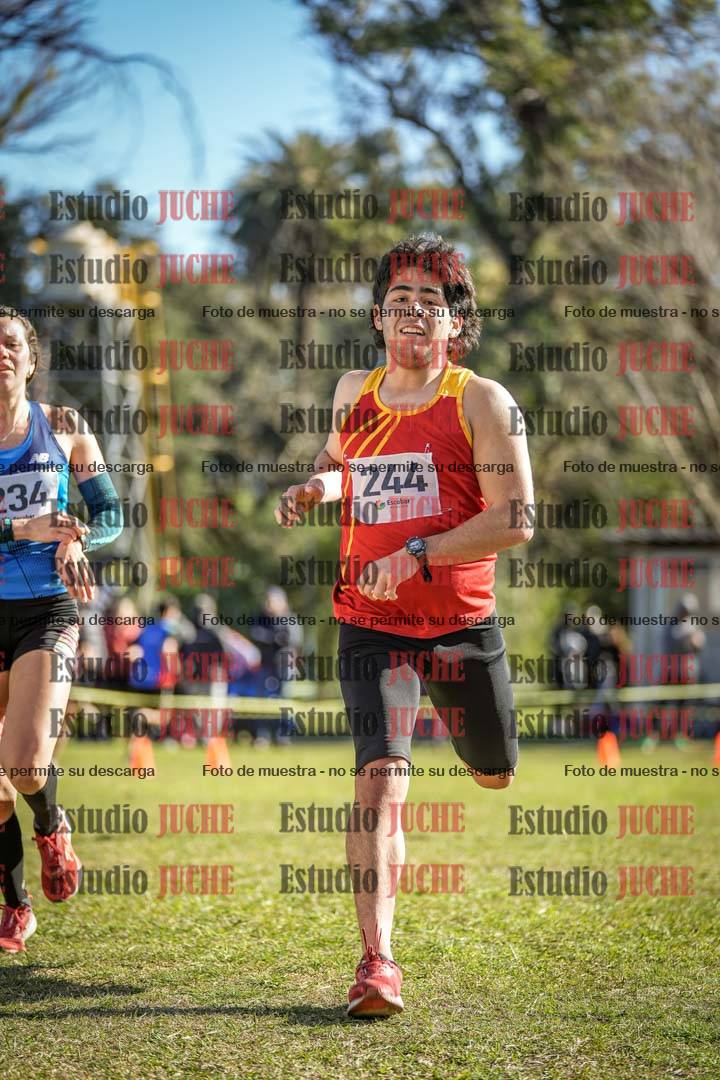 Fotos de la llegada del cross de 6000 m