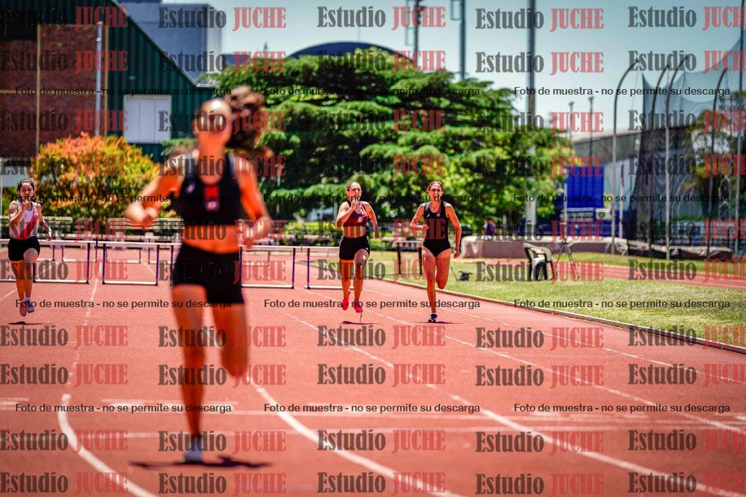 Fotos de los 400 m con vallas de mujeres