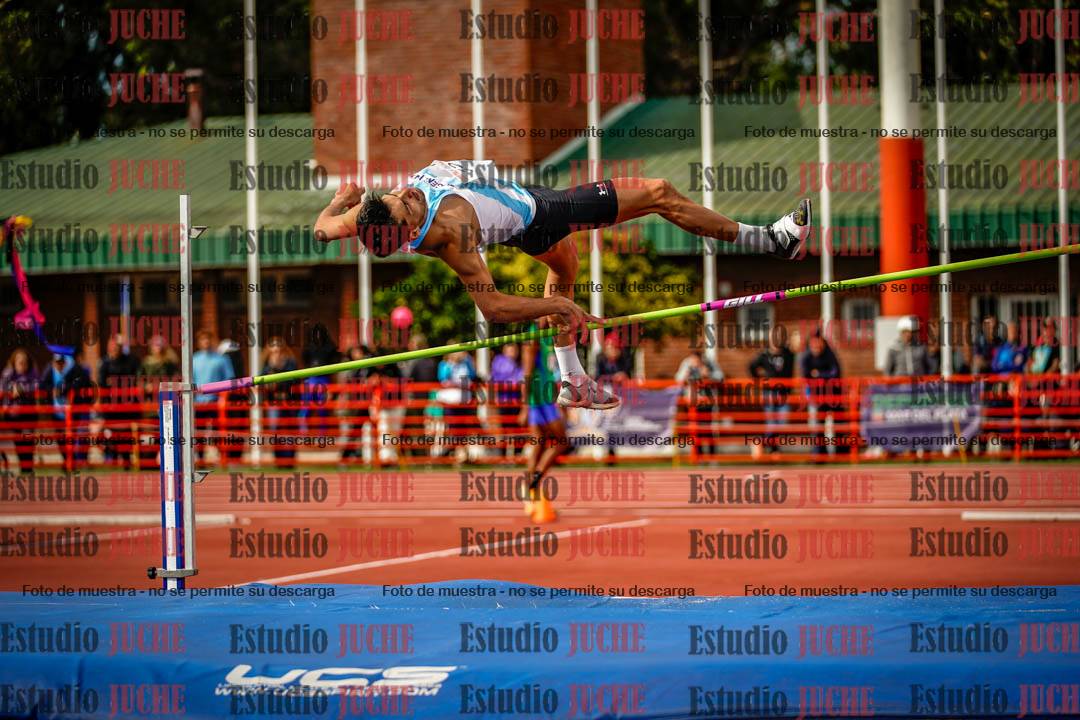 Fotos del salto en alto de varones - FINAL