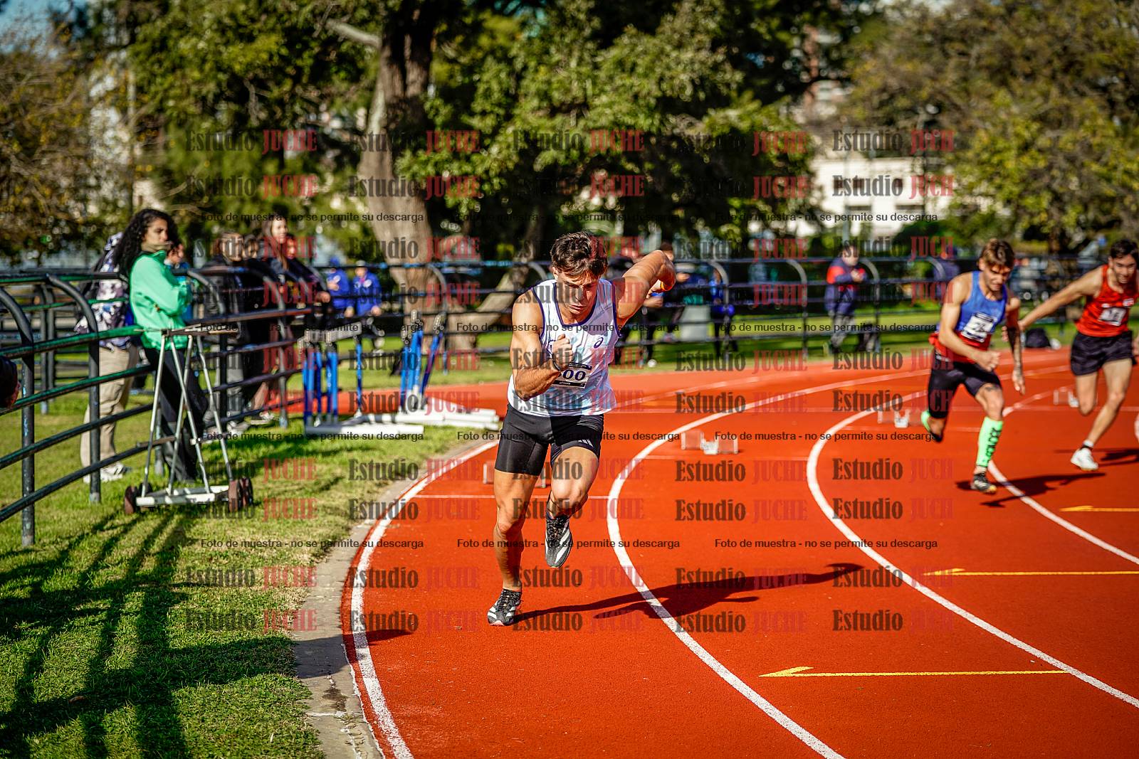 Fotos de los 200 m de varones