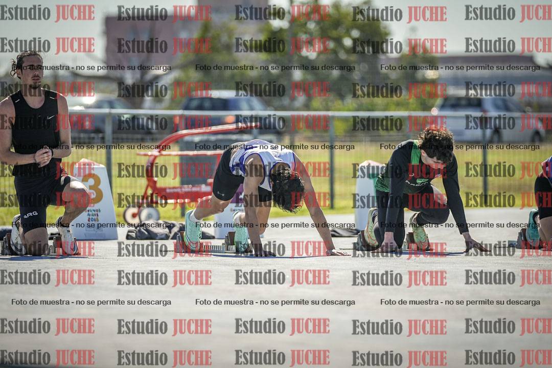 Fotos de los 100 m llanos de varones