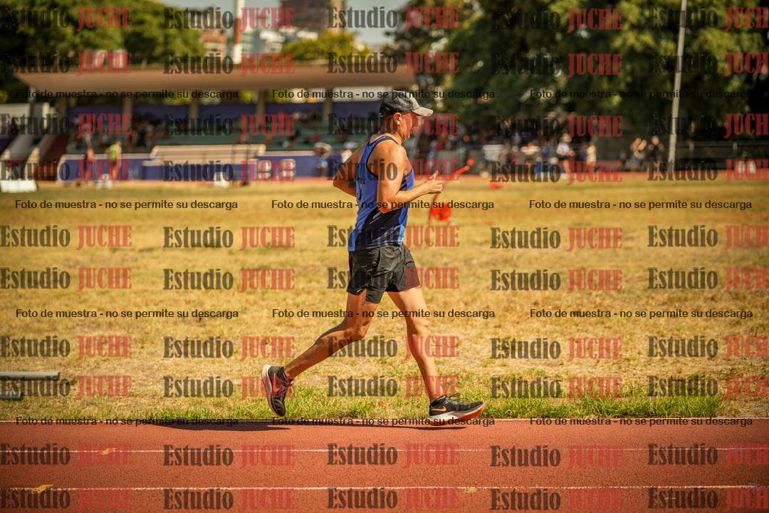 Fotos de los 3000 m llanos de varones