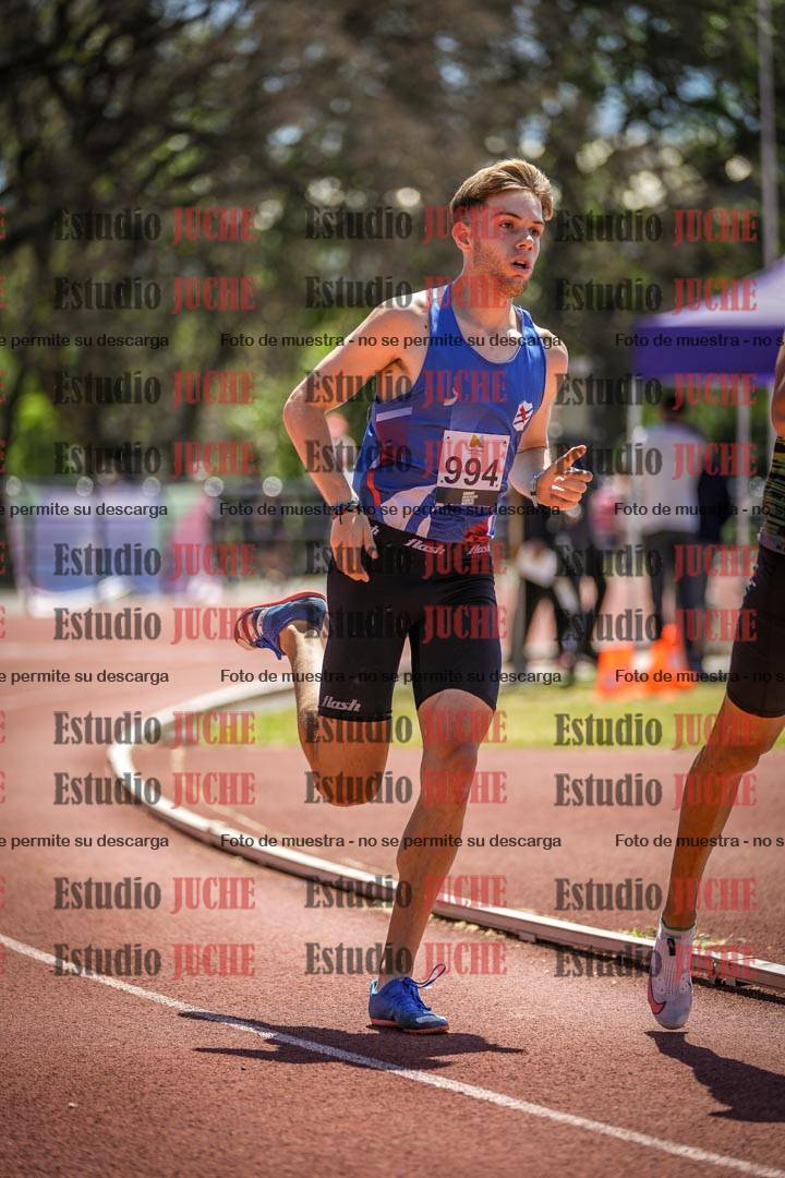 Fotos de los 800 m llanos de varones
