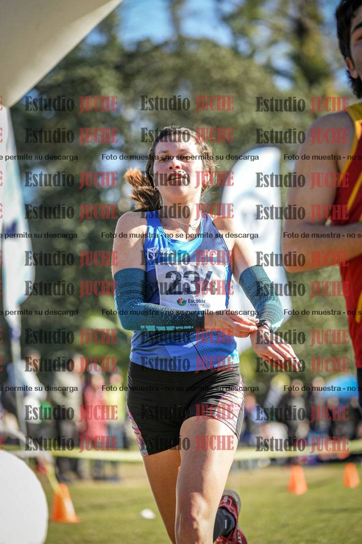 Fotos de la llegada del cross de 6000 m