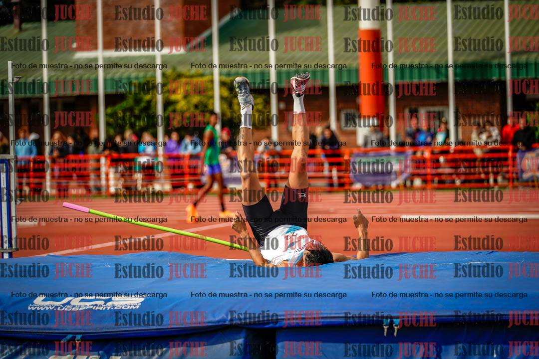 Fotos del salto en alto de varones - FINAL
