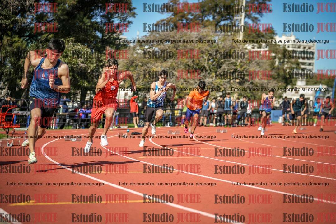Fotos de los 200 m llanos de varones