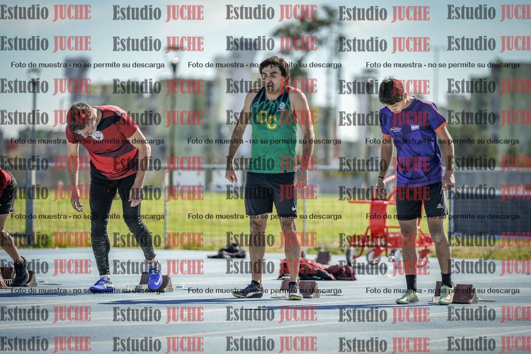 Fotos de los 100 m llanos de varones