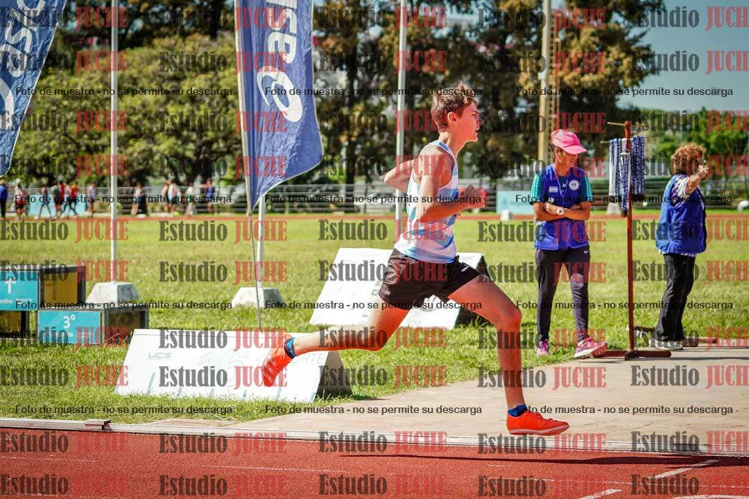 Fotos de los 600 m llanos de varones