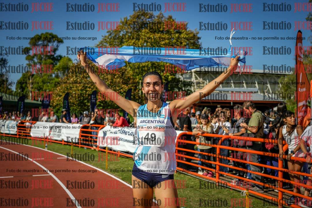 Fotos de algunos extras y podios del día 1