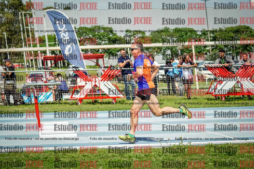 Fotos de los 1000 m llanos de varones