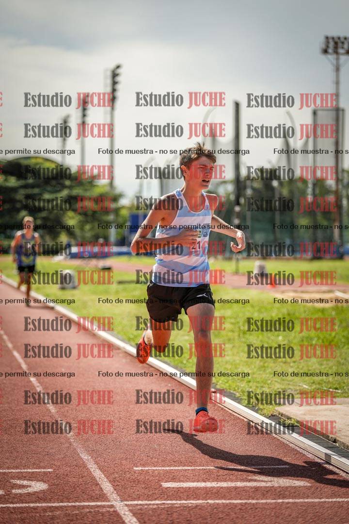Fotos de los 600 m llanos de varones