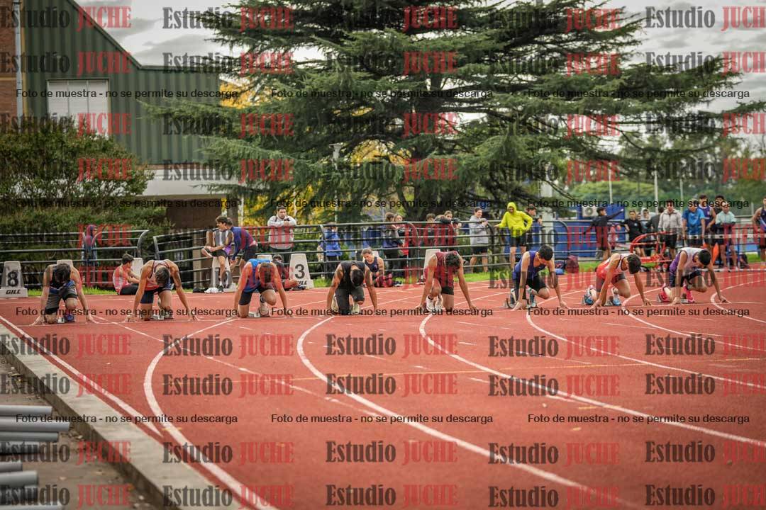 Fotos de los 100 m llanos de varones