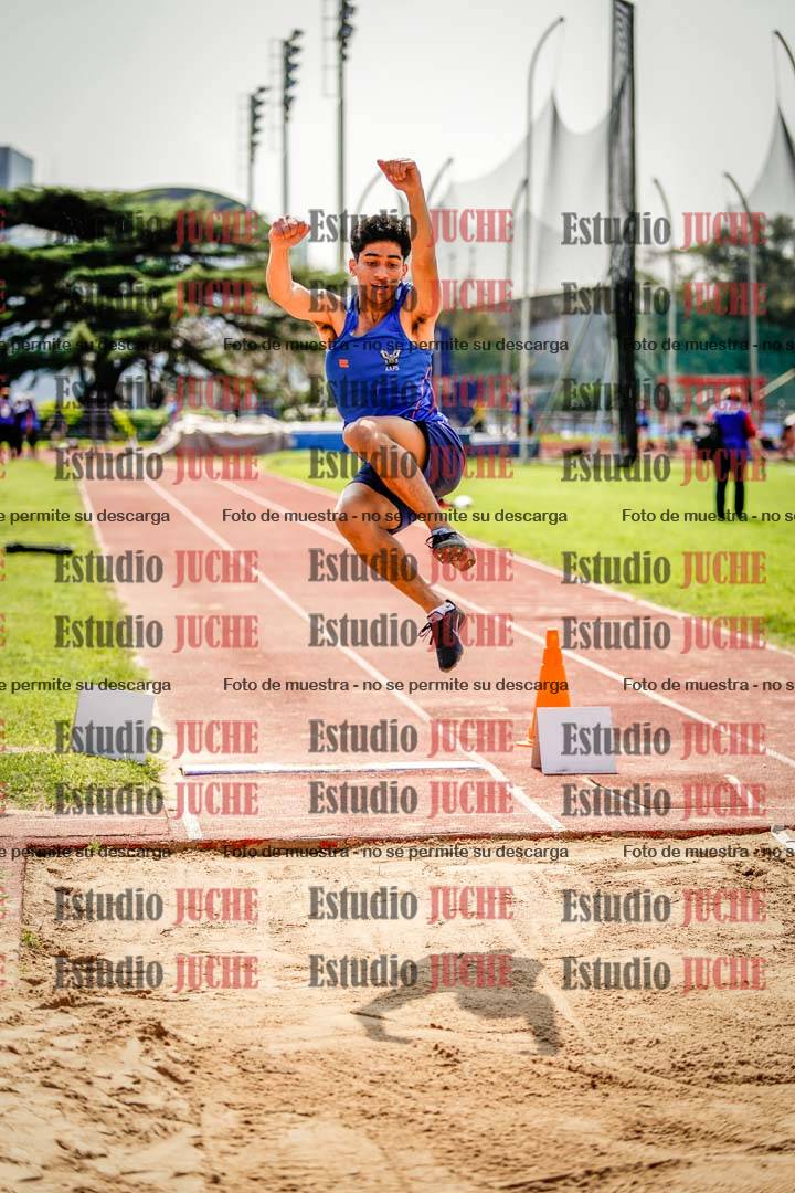 Fotos del salto en largo de varones - octatlón 2