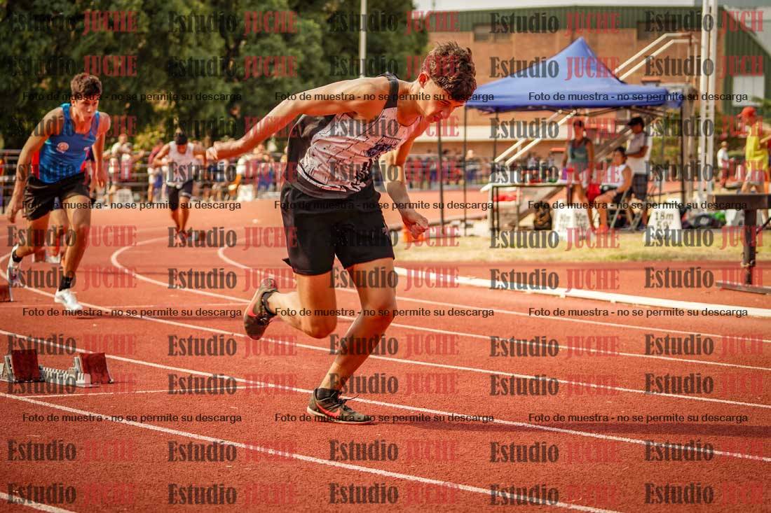 Fotos de los 400 m llanos de varones