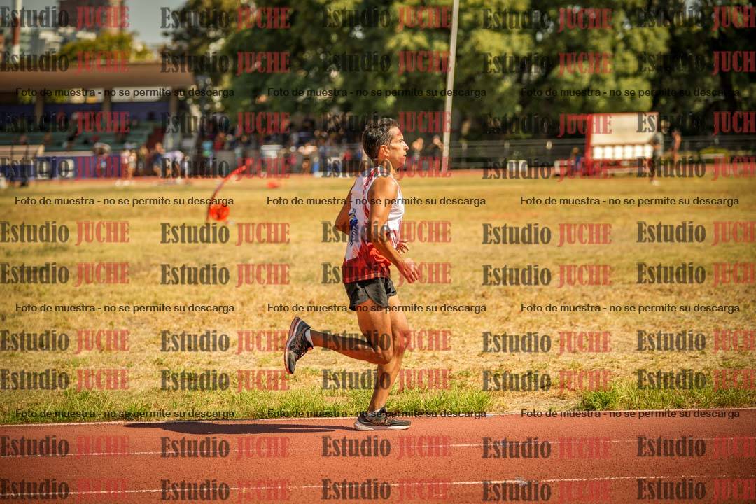 Fotos de los 3000 m llanos de varones