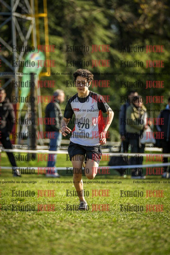 Fotos de la llegada del cross de 3000 m