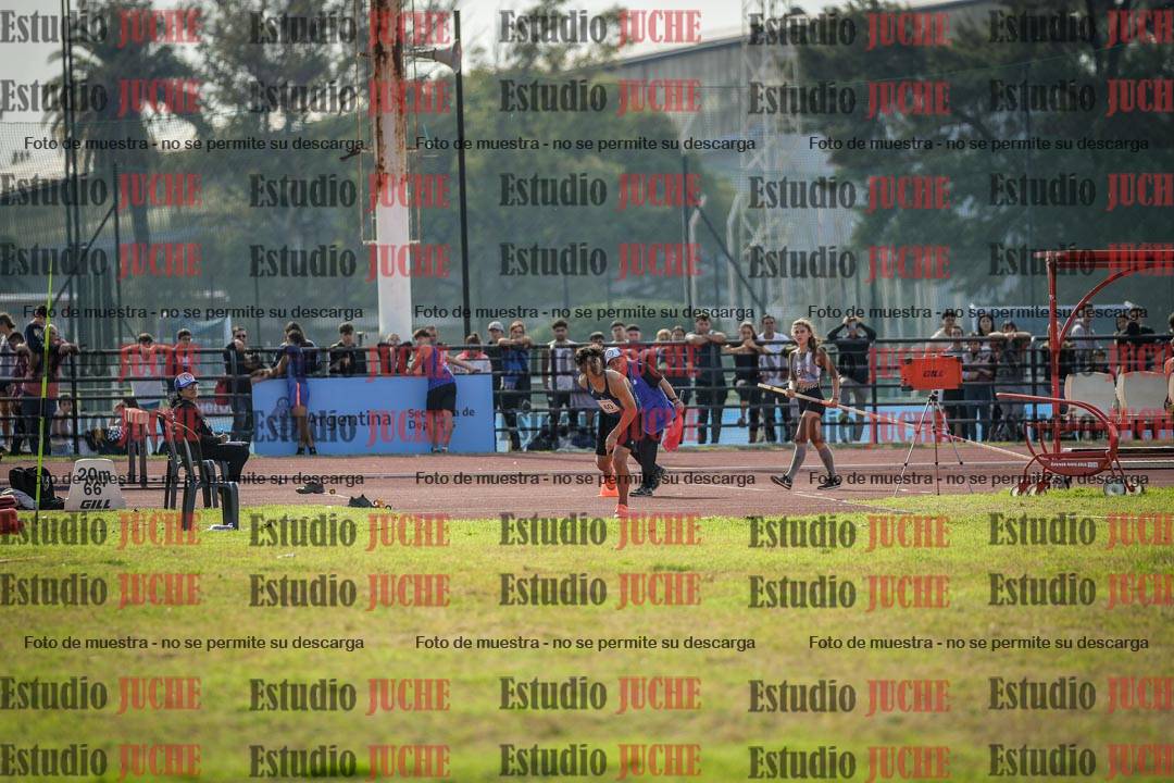 Fotos del lanzamiento de jabalina de varones
