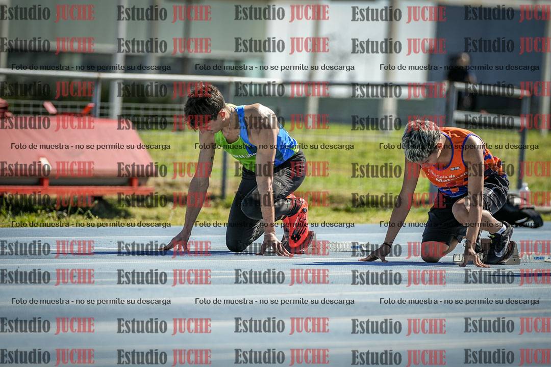 Fotos de los 100 m llanos de varones