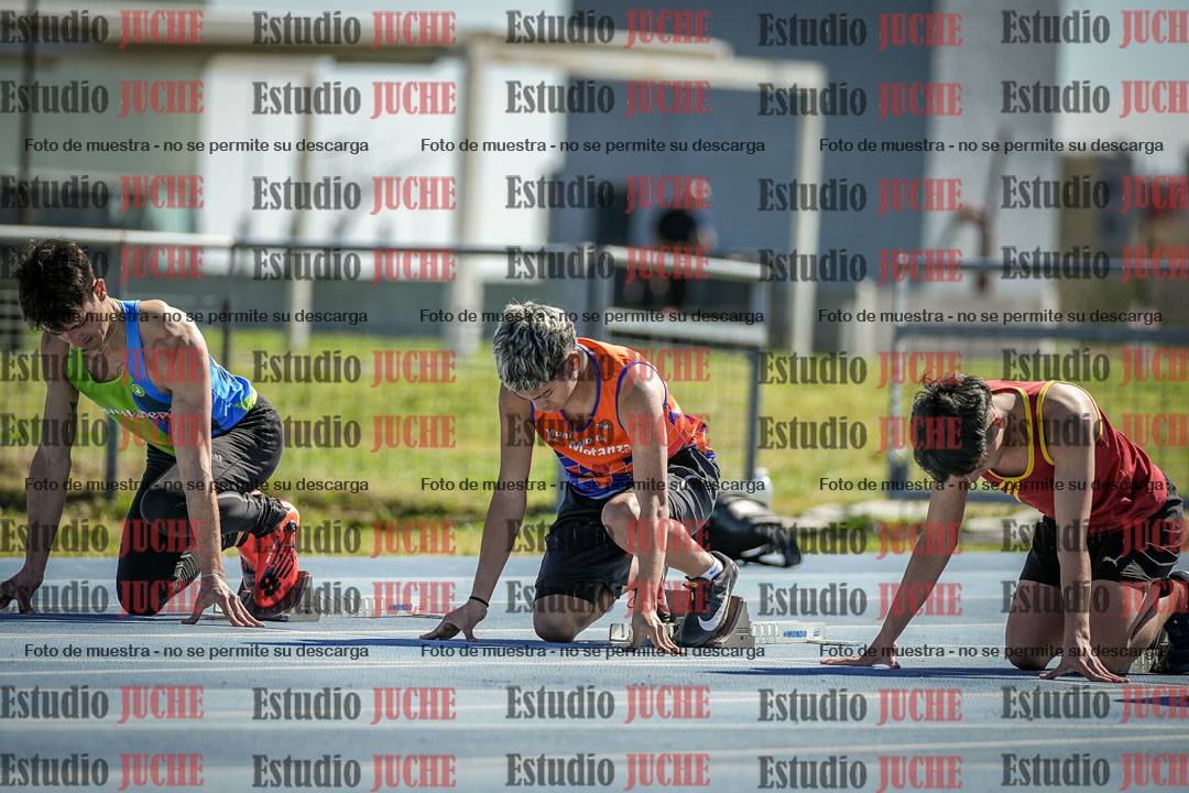 Fotos de los 100 m llanos de varones