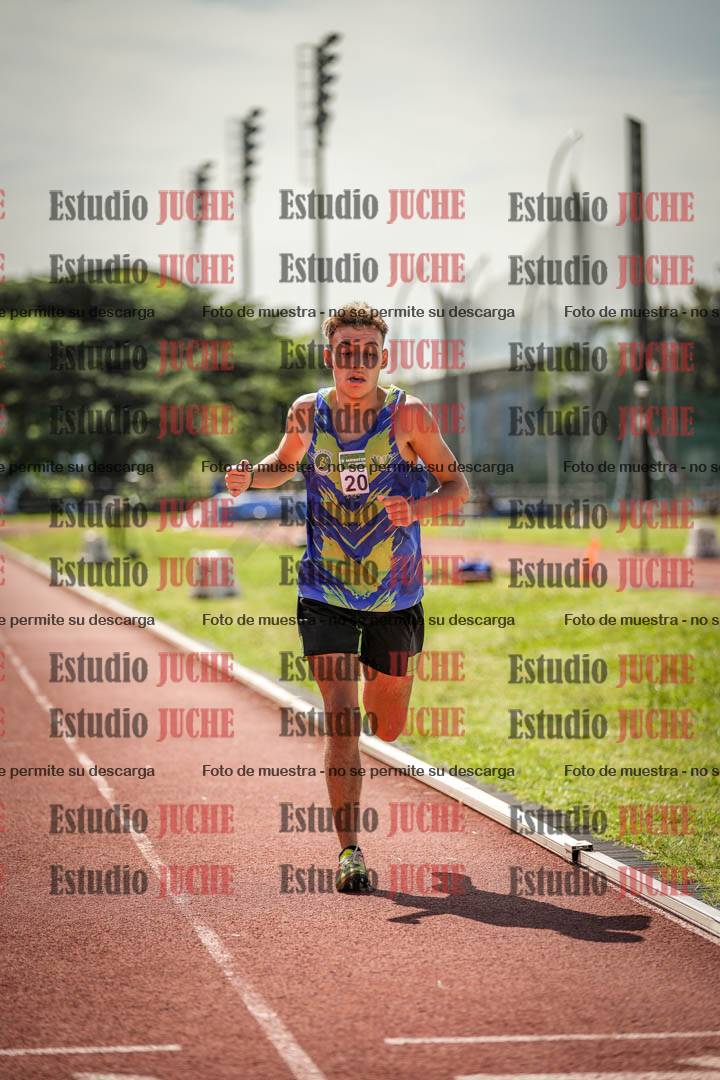 Fotos de los 600 m llanos de varones