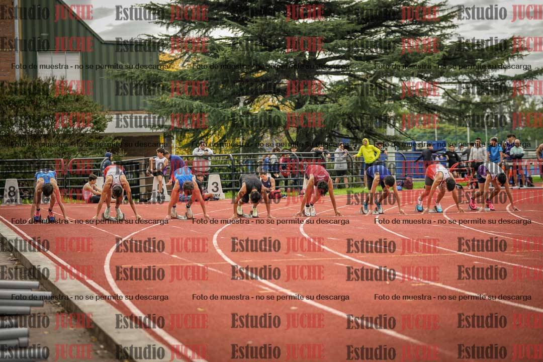 Fotos de los 100 m llanos de varones