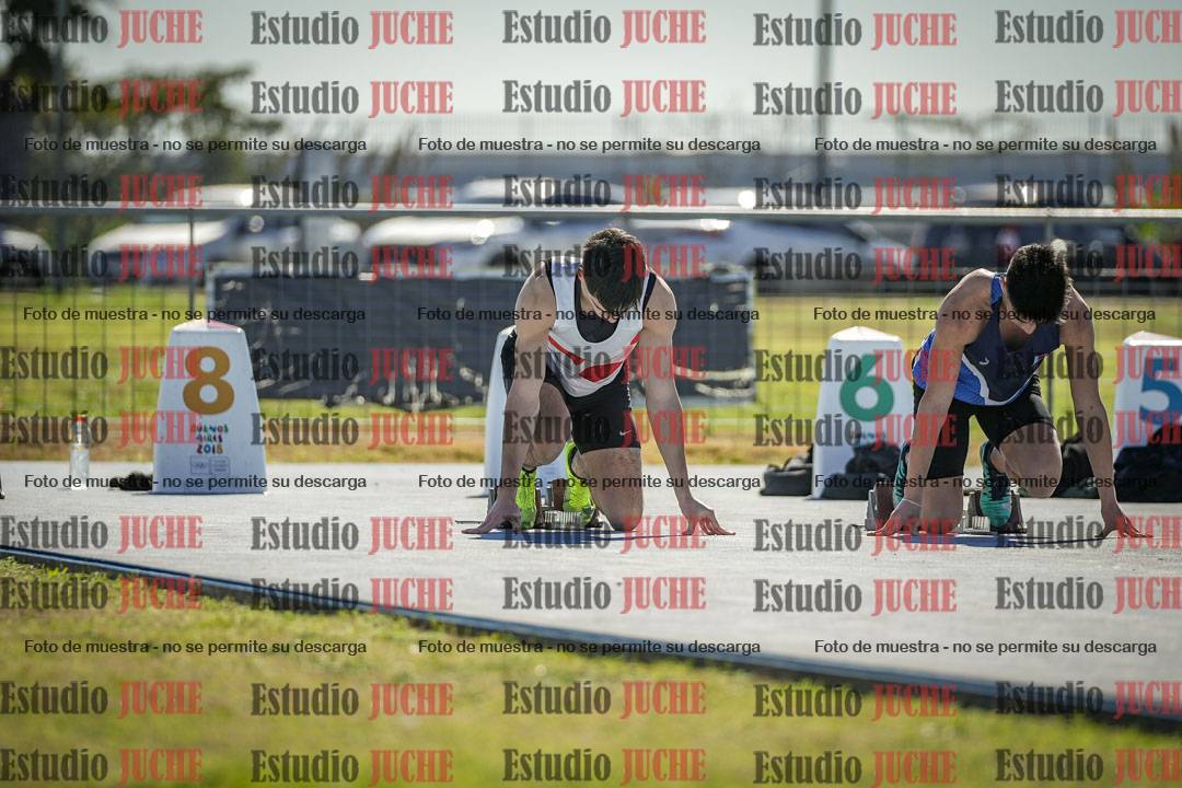 Fotos de los 100 m llanos de varones