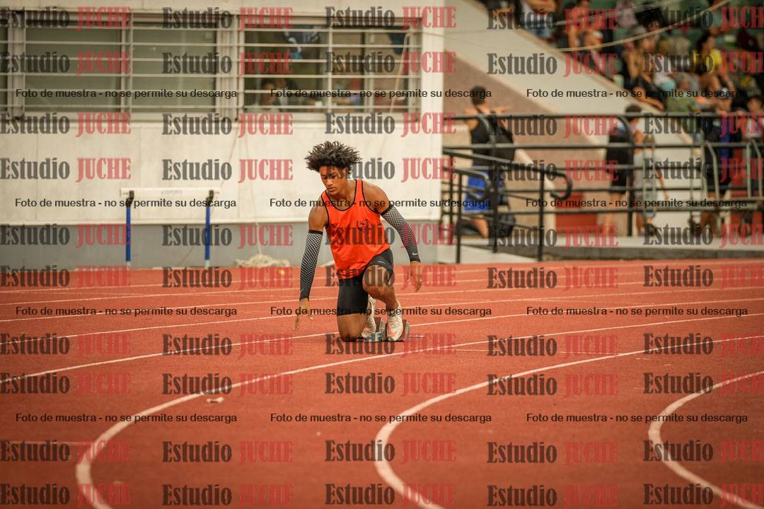 Fotos de los 400 m con vallas de varones