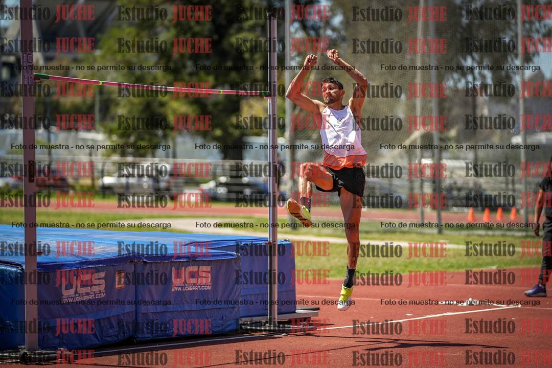 Fotos del salto en alto de varones