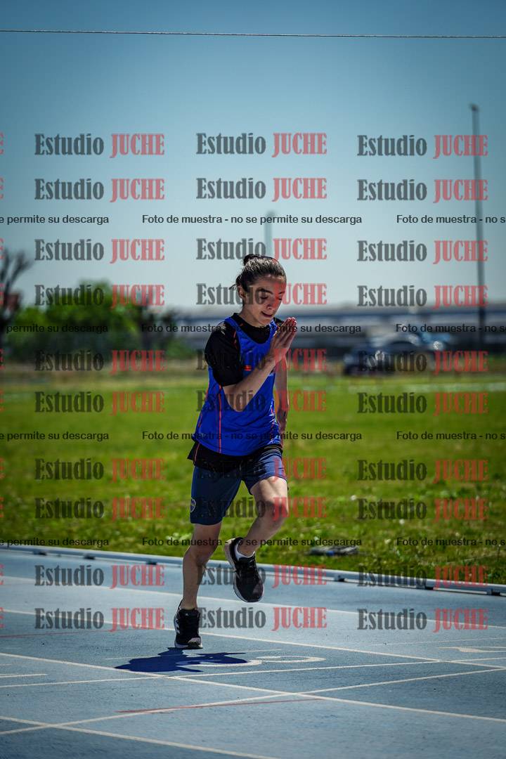 Fotos de los 60 m con vallas de varones