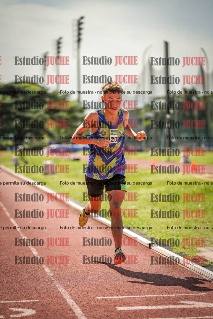 Fotos de los 600 m llanos de varones