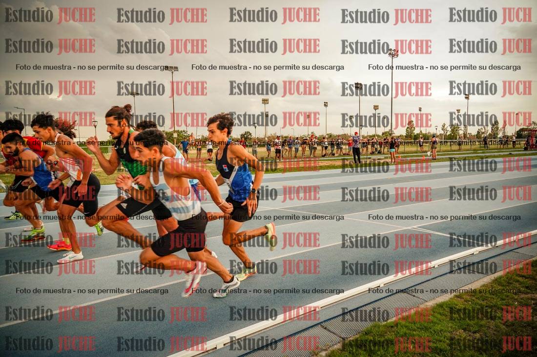 Fotos de los 1000 m llanos de varones