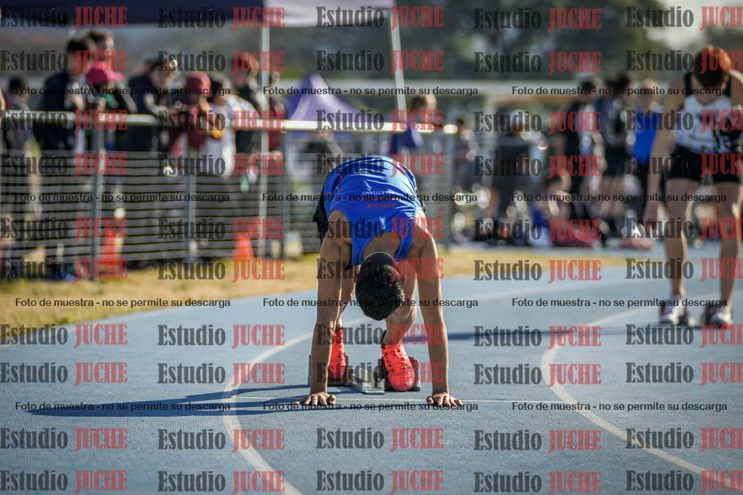 Fotos de los 400 m llanos de varones