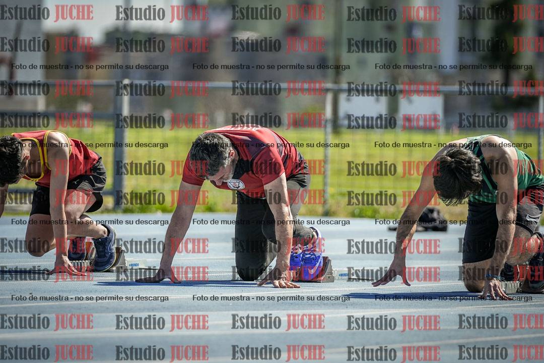 Fotos de los 100 m llanos de varones
