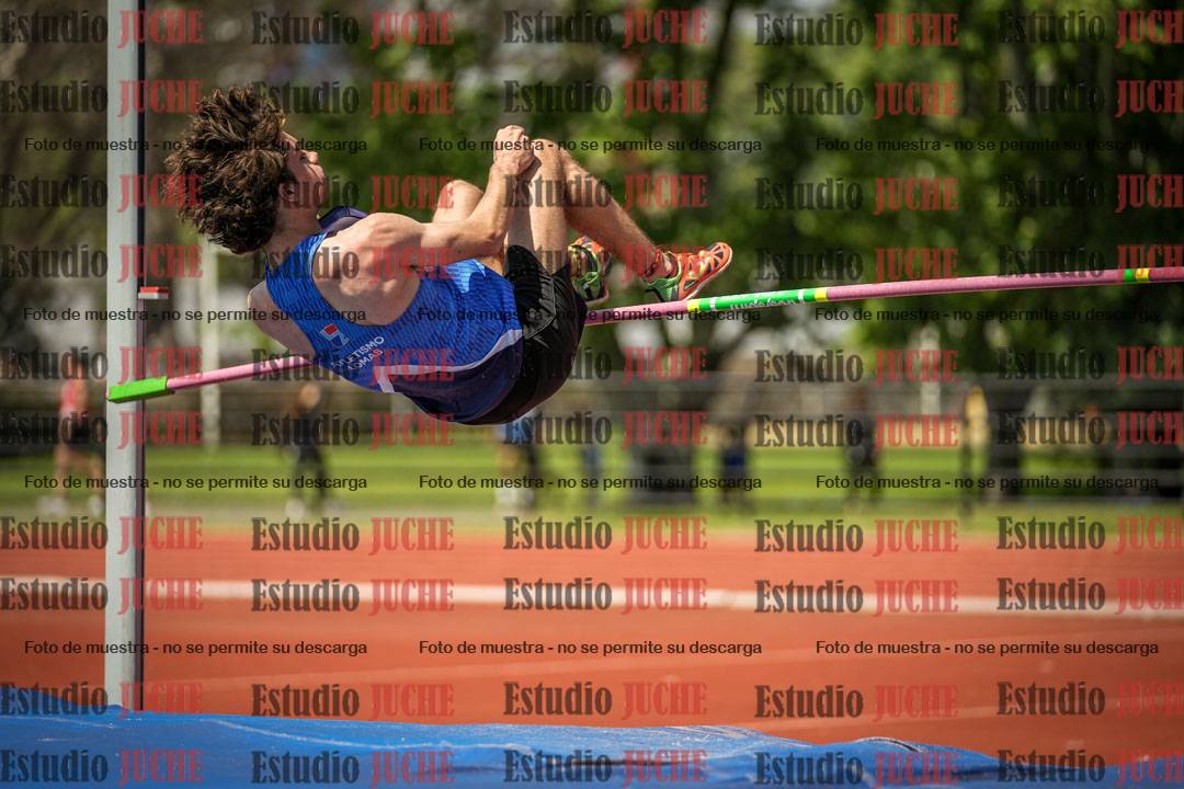 Fotos del salto en alto de varones