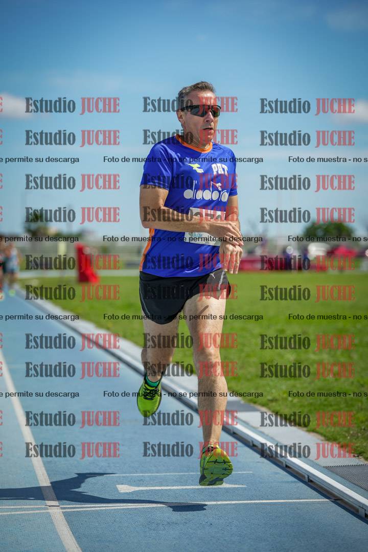 Fotos de los 1000 m llanos de varones