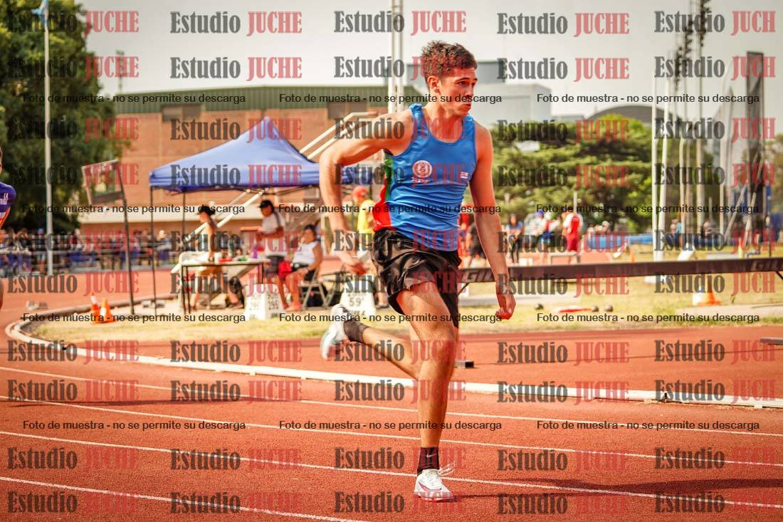 Fotos de los 400 m llanos de varones