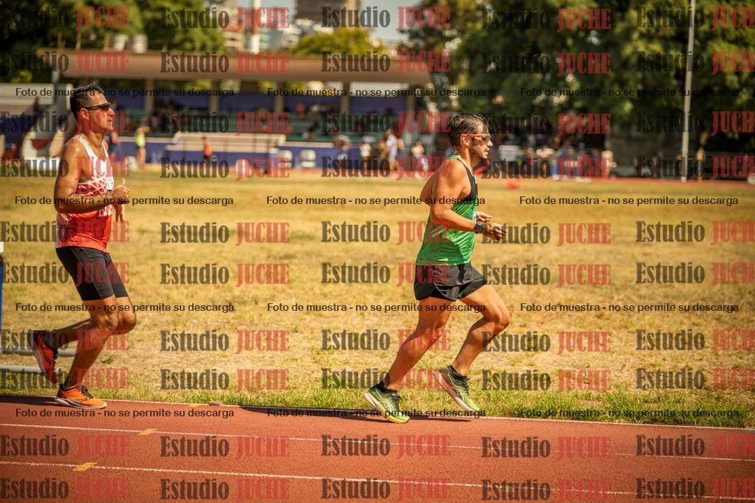 Fotos de los 3000 m llanos de varones