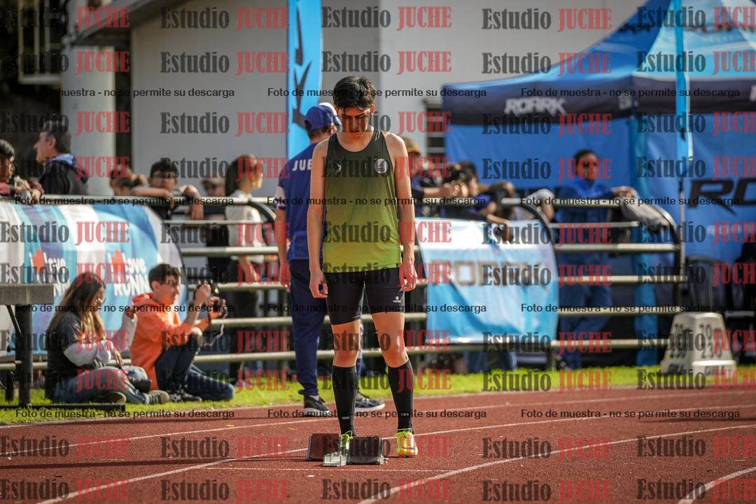 Fotos de los 400 m llanos de varones