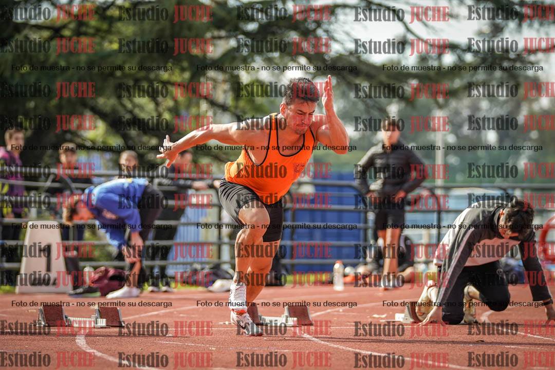Fotos de los 100 m llanos de varones