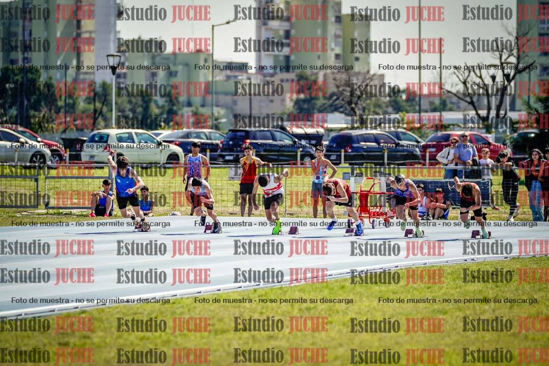 Fotos de los 100 m llanos de varones