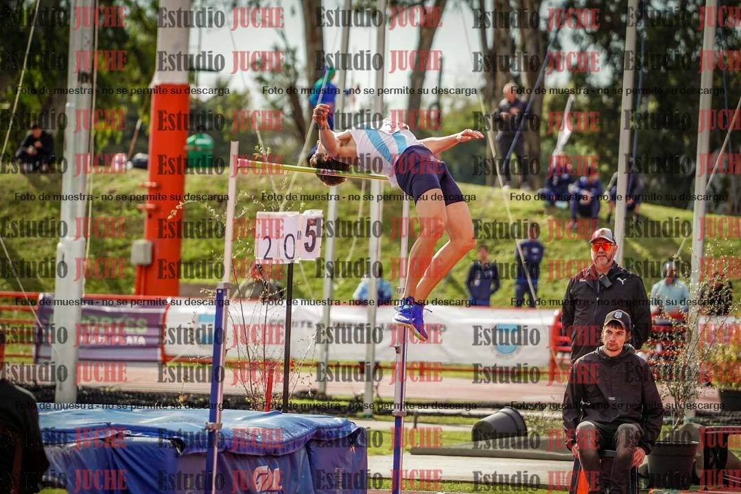Fotos del salto en alto de varones - FINAL
