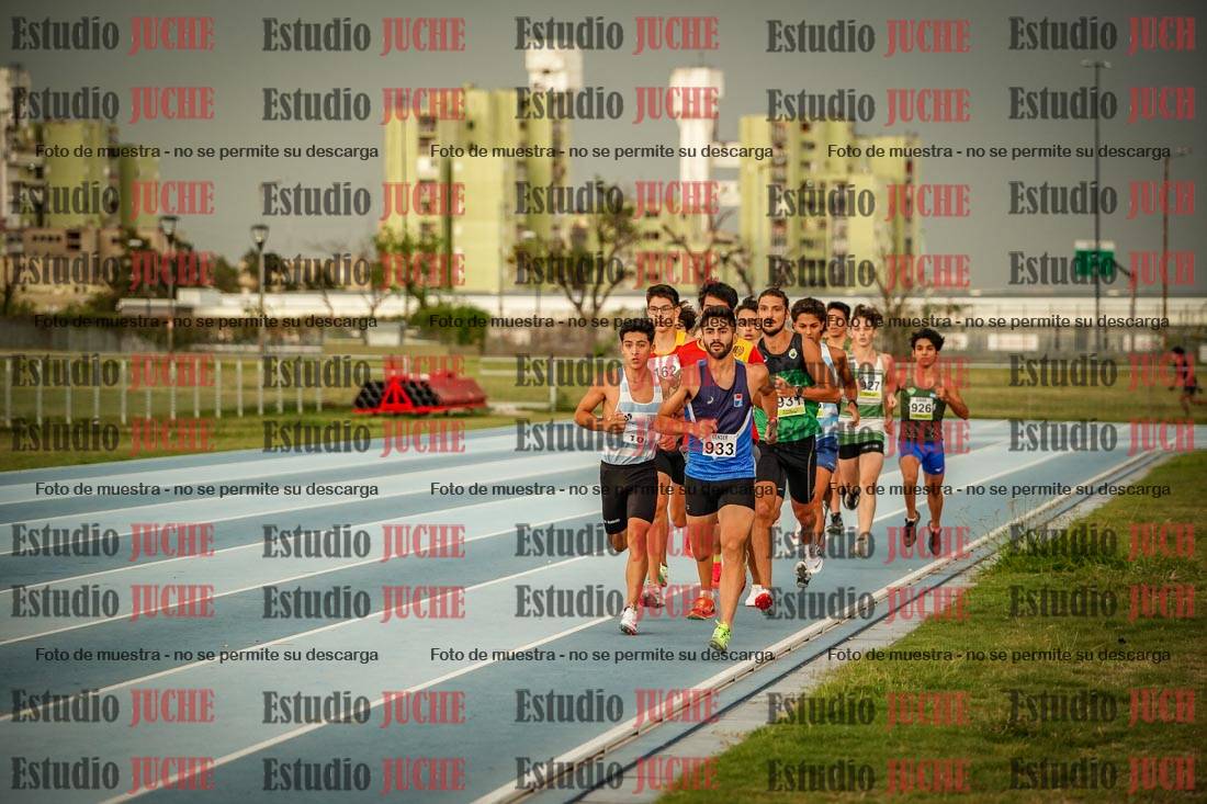 Fotos de los 1000 m llanos de varones