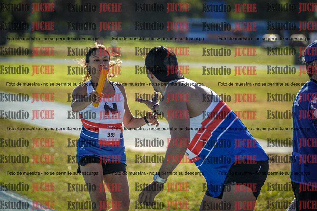 Fotos durante los relevos