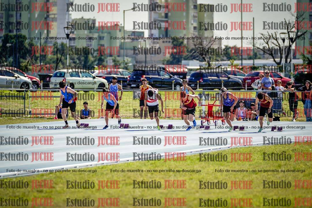 Fotos de los 100 m llanos de varones