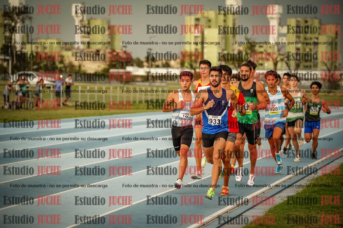 Fotos de los 1000 m llanos de varones