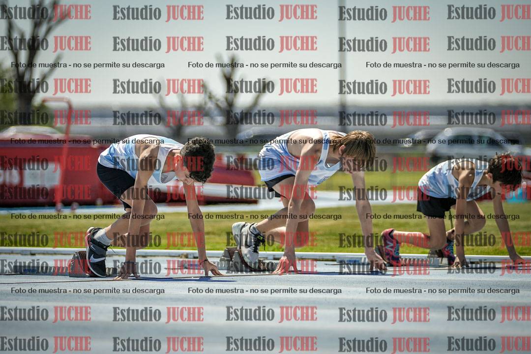 Fotos de los 80 m llanos de varones