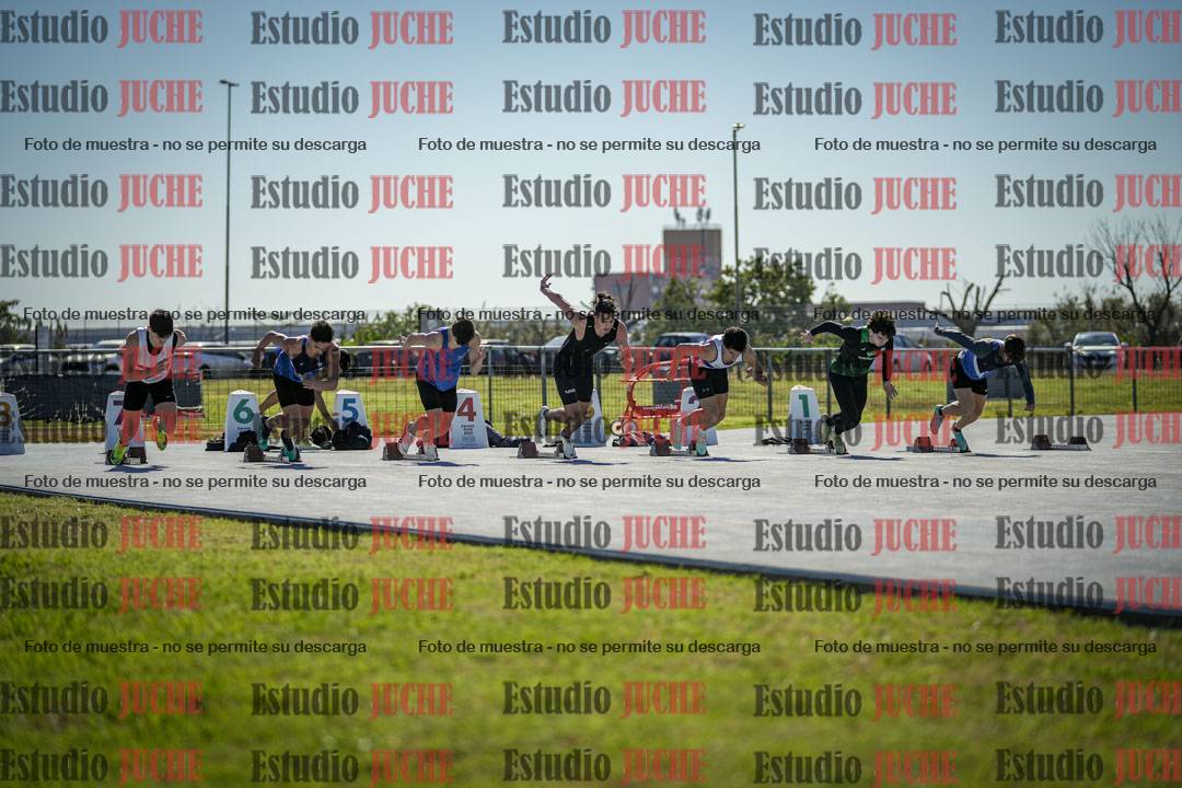Fotos de los 100 m llanos de varones